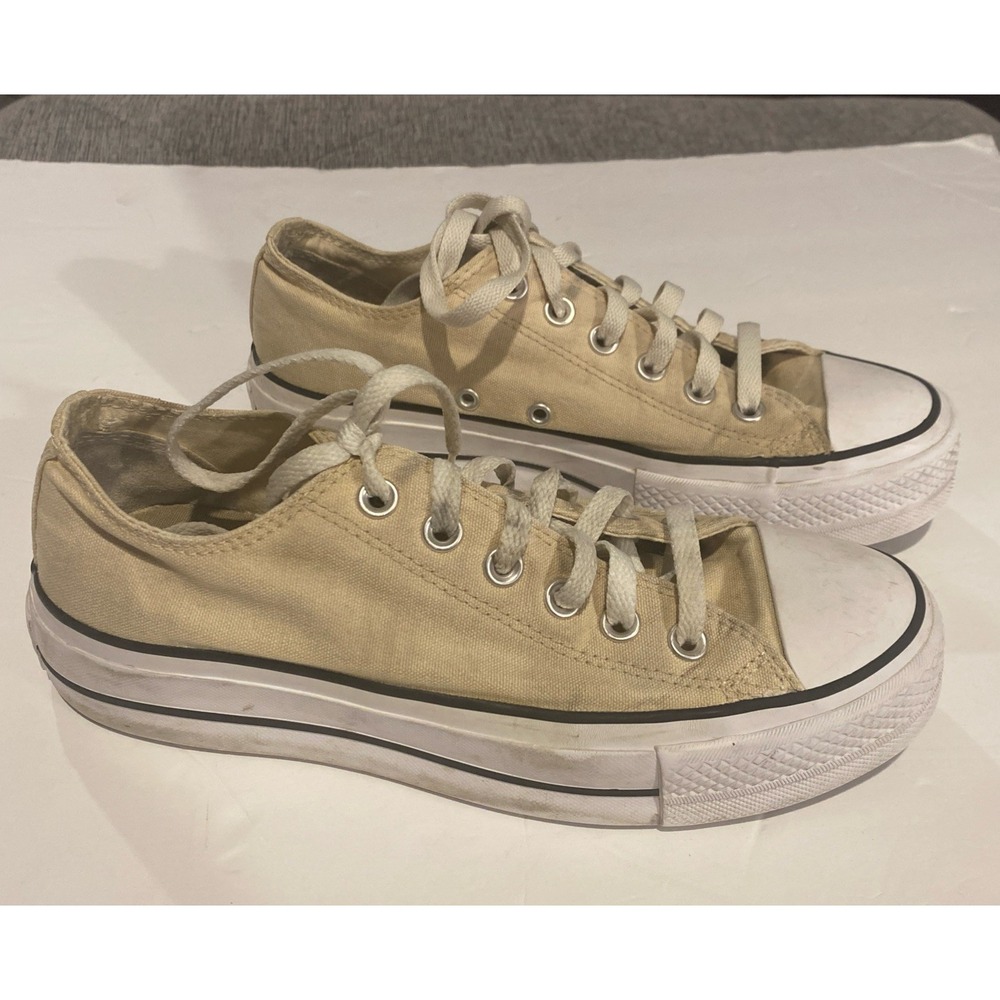 Converse Chuck Taylor All-Stars Platform Women's Size 8 Yellow Low Top Sneakers